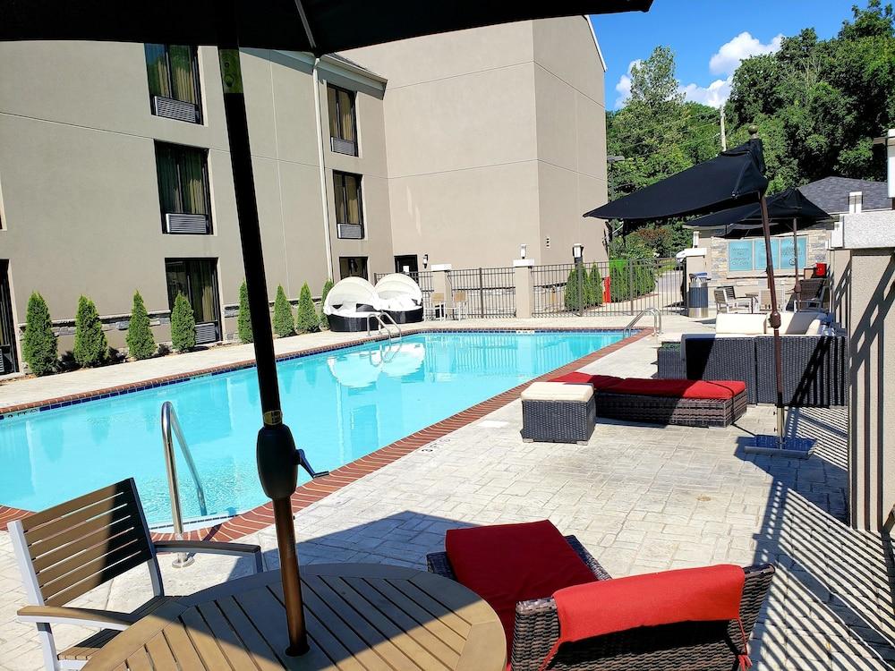 Quality Suites Nashville Airport Exteriör bild
