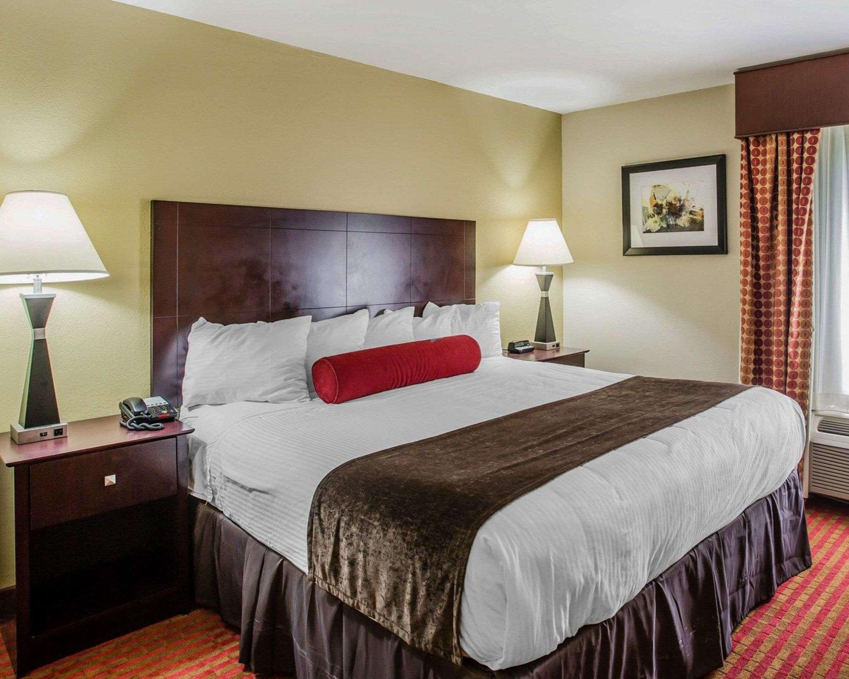 Quality Suites Nashville Airport Exteriör bild